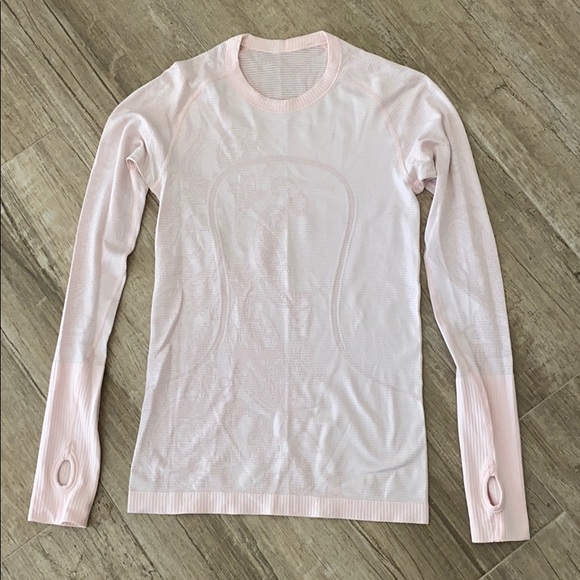 Lululemon Top - Picture 2 of 7